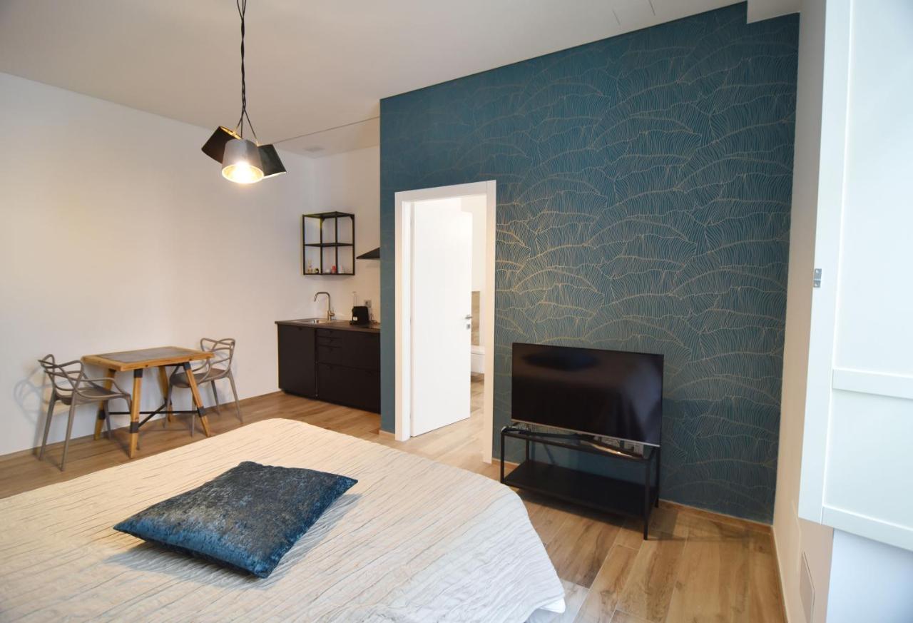 Roma 141 Apartment Fossano Exterior photo